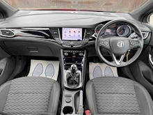 Vauxhall Astra 1.4 i Turbo SRi Nav Hatchback - Thumb 8