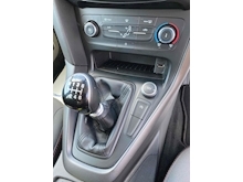 Ford Focus 1.5 TDCi Zetec S Hatchback - Thumb 12