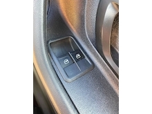SKODA Fabia 1.6 TDI Elegance Hatchback - Thumb 15