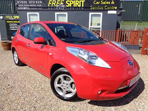 24kWh Acenta Hatchback 5dr Electric Auto (0 g/km, 107 bhp)