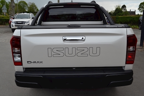D-Max Blade Double Cab 4x4 Pick Up Canopy 1.9 4dr Pickup Automatic Diesel