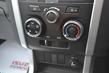 Isuzu D-Max 1.9 Yukon Double Cab 4x4 Pick Up - Thumb 14