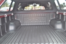 Isuzu D-Max 1.9 Blade Plus Double Cab 4x4 Pick Up Fitted Glazed Canopy - Thumb 16