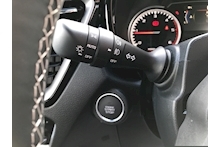 Isuzu D-Max 1.9 V-Cross Double Cab 4x4 Pick Up - Thumb 15