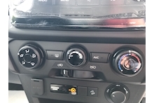 Isuzu D-Max 1.9 Utility Extended Cab 4x4 Pick Up - Thumb 14