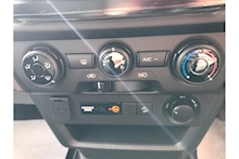 Isuzu D-Max Utility Double Cab 4x4 Pick Up 1.9 - Thumb 13