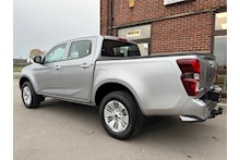 Isuzu D-Max 1.9 DL20 Double Cab 4x4 Pick Up - Thumb 3