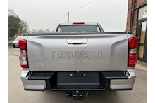 Isuzu D-Max 1.9 DL20 Double Cab 4x4 Pick Up - Thumb 4