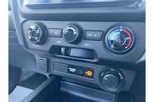 Isuzu D-Max 1.9 Utility Extended Cab 4x4 Pick Up - Thumb 11