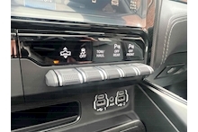 Dodge Ram 5.7 1500 Limited Night Edition Crew Cab 4x4 Pick Up Hemi V8 - Thumb 27