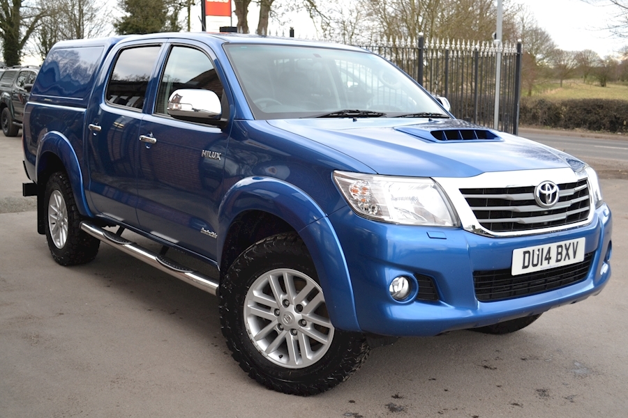 Used Toyota Hilux Invincible 3.0 AUTO 4x4 Double Cab Pick