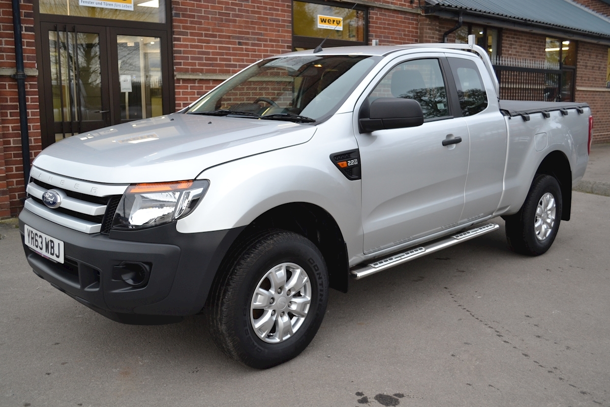 Used Ford Ranger Xl 4X4 Dcb Tdci 2.2 For Sale J W Rigby