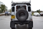 Land Rover Defender 90 2.4 X-Tech Le TDCi Hard Top - Thumb 3