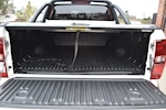 Isuzu D-Max 2.5 Blade Double Cab 4x4 Pick Up Roller Lid With Style Bar - Thumb 9