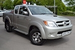 Toyota Hilux 2.5 HL2 2.5 D-4D 120 Extra Cab 4x4 Pick Up FOR EXPORT - Thumb 0