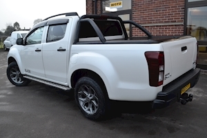 D-Max Blade Auto Double Cab 4x4 Pick Up with Roller Lid and Style Bar 2.5 4dr Pickup Automatic Diesel