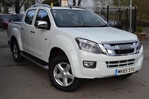 Isuzu D-Max Utah Vision Auto Double Cab 4x4 Pick Up Fitted Roller Lid