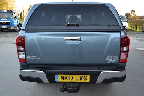 D-Max Yukon Double Cab 4x4 Pick Up fitted Glazed Canopy 2.5 4dr Pickup Manual Diesel