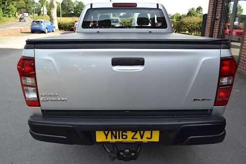 D-Max Extended Cab 4x4 Pick Up Twin Turbo 2.5 Pickup Manual Diesel