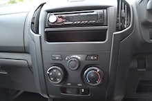 Isuzu D-Max 2.5 Extended Cab 4x4 Pick Up Twin Turbo - Thumb 12