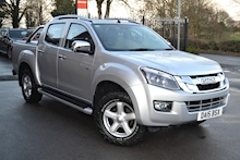 Isuzu D-Max 2.5 Utah Vision Double Cab 4x4 Pick Up Fitted Roller Lid and Style Bar - Thumb 0