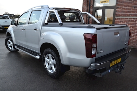 D-Max Utah Vision Double Cab 4x4 Pick Up Fitted Roller Lid and Style Bar 2.5 4dr Pick-Up Manual Diesel