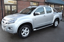 Isuzu D-Max 2.5 Utah Vision Double Cab 4x4 Pick Up Fitted Roller Lid and Style Bar - Thumb 5