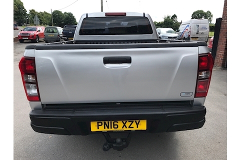 D-Max Extended Cab Utility 4x4 Pick Up 2.5 4dr Pickup Manual Diesel