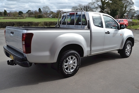 D-Max Extended Cab Twin Turbo 4x4 Pick Up NO VAT 2.5 4dr Pickup Manual Diesel