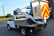 Toyota Hilux 2.5 Active 4x4 D-4D 13.5 Mtr CPL MEWP Cherry Picker - Thumb 3