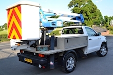 Toyota Hilux 2.5 Active 4x4 D-4D 13.5 Mtr CPL MEWP Cherry Picker - Thumb 2