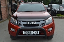 Isuzu D-Max 2.5 Blade Double Cab 4x4 Pick Up Fitted Roller Lid and Style Bar - Thumb 4