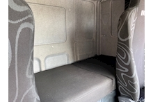 Iveco Eurocargo 4.5 75E16S Euro 6 Sleeper Cab 7.5 Tonne Box Van Fitted Full Closure 2200kg Tail Lift - Thumb 16
