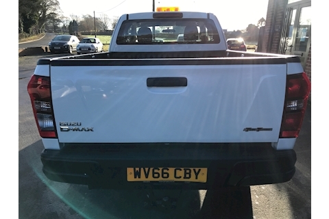 D-Max Extended Cab 4x4 Pick Up 2.5 4dr Pickup Manual Diesel