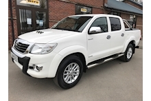 Toyota Hilux 3.0 Invincible 3.0 D-4D Double Cab 4x4 Pick Up Fitted Roller Lid and Style Bar - Thumb 7