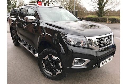 Nissan Navara dCi Tekna 190 Double Cab 4x4 Pick Up Fitted Glazed Canopy