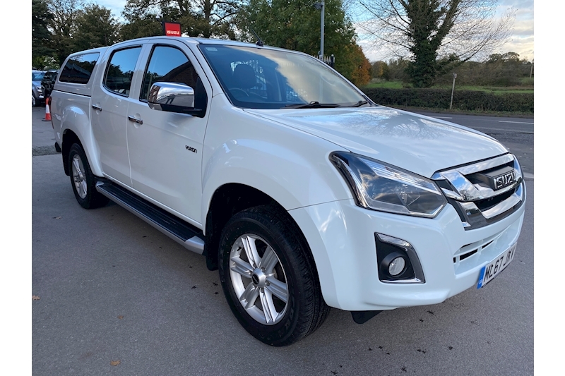 D-Max D-Max Yukon Nav Plus Double Cab 4x4 Pick Up Fitted Glazed Canopy Euro 6 1.9 4dr Pickup Automatic Diesel
