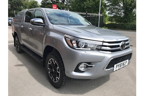 Toyota Hilux D-4D Invincible X Double Cab 4x4 Pick Up Euro 6 with Canopy