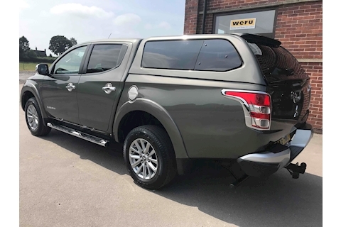 L200 DI-D DC Barbarian 180PS Double Cab 4x4 Pick Up Fitted Glazed Canopy 2.4 4dr Pickup Manual Diesel