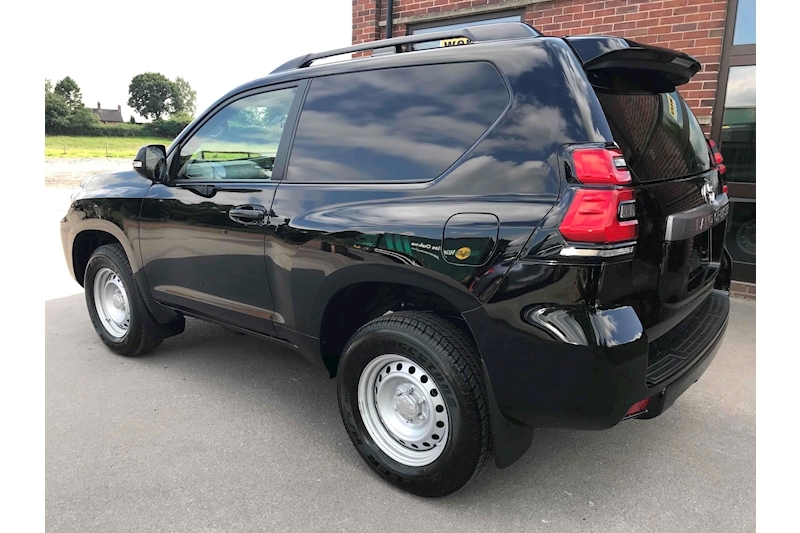 Used Toyota Land Cruiser 2.8D Utility SWB Commercial Van 204Ps Euro 6 IN STOCK TODAY 2.8 For