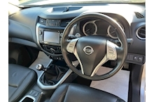 Nissan Navara 2.3 Tekna dCi Double Cab 4x4 Pick Up - Thumb 9