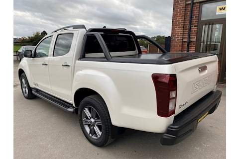 D-Max D-Max Blade Double Cab 4x4 Pick Up Fitted Roller Lid Euro 6 1.9 4dr Pickup Manual Diesel