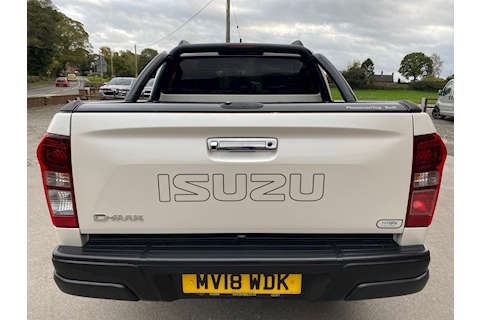 D-Max D-Max Blade Double Cab 4x4 Pick Up Fitted Roller Lid Euro 6 1.9 4dr Pickup Manual Diesel