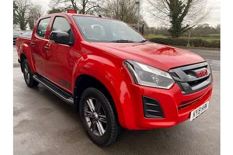 Isuzu D-Max Fury Double Cab 4x4 Pick Up Fitted Roller Lid EURO 6