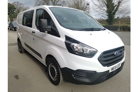 Ford Transit Custom 300 L2 LWB EcoBlue DCIV 6 Seat Double Cab in Van