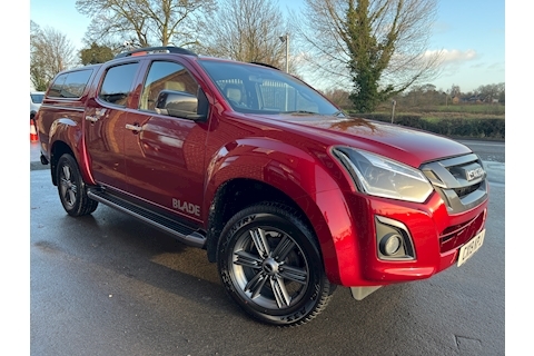 Isuzu D-Max Blade Double Cab 4x4 Pick Up