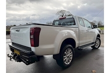 Isuzu D-Max 1.9 Yukon Extended Cab 4x4 Pick Up - Thumb 3