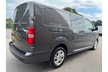 Vauxhall Vivaro 2.0 L2h1 3100 Elite 180ps Double Cab Van - Thumb 5