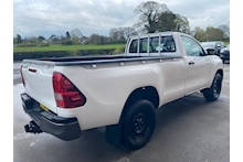 Toyota Hilux 2.4 D-4D Active Single Cab 4x4 Pick Up - Thumb 3