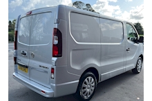 Vauxhall Vivaro 1.6 CDTi 2700 BiTurbo L1 H1 Sportive 125 - Thumb 5